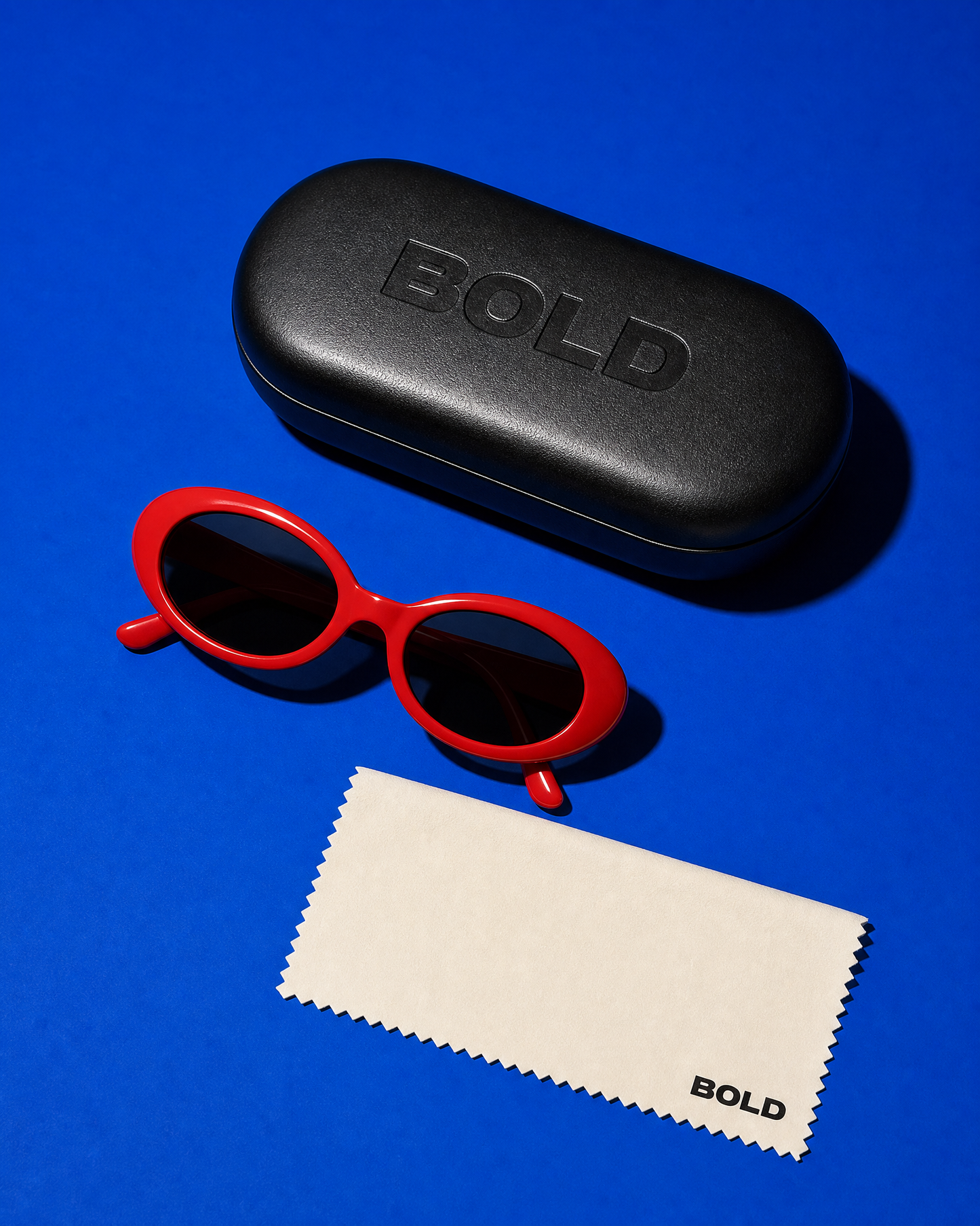 BLOODSHOT — Oval Frame / Cherry Red